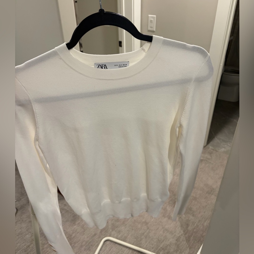 Zara Women's Long Sleeve white Tee NWOT